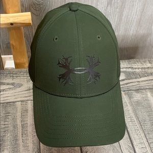under armour antler hat